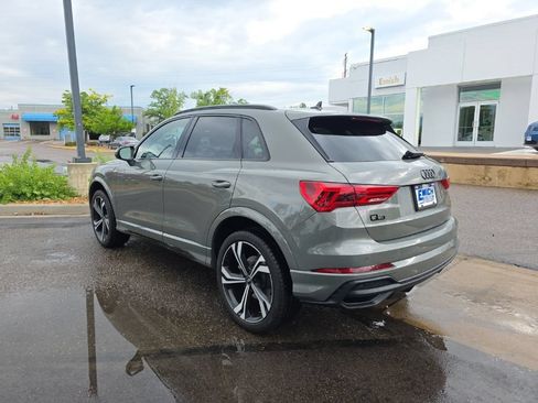 Used 2023 Audi Q3 2.0T Premium Plus w/ Premium Plus Package AWD/4WD image 3