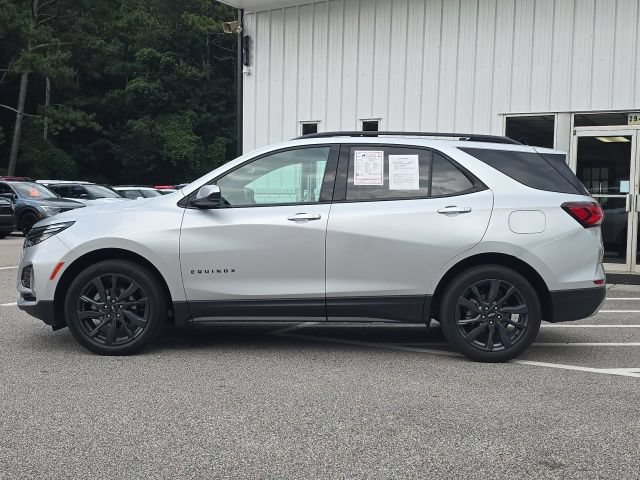 Certified 2022 Chevrolet Equinox RS w/ LPO, Floor Liner Package FWD image 2