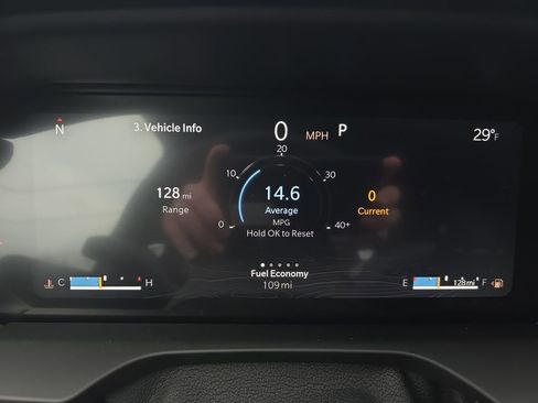 New 2025 Jeep Grand Cherokee L Limited w/ Trailer Tow Package image 21