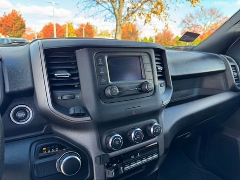 Used 2024 RAM 2500 Tradesman w/ Chrome Appearance Group image 14