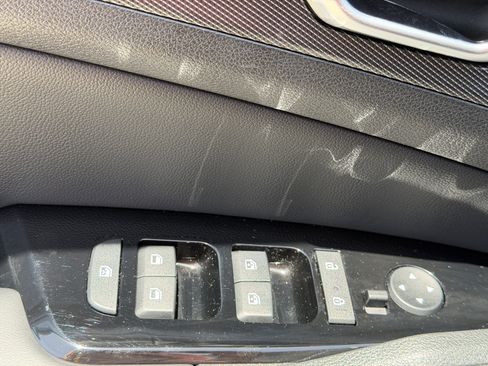 Used 2023 Kia Sportage SX FWD image 19