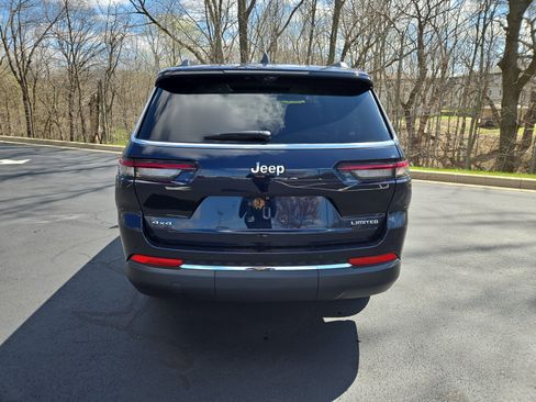 Used 2024 Jeep Grand Cherokee L Limited w/ Luxury Tech Group II image 8