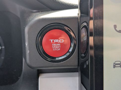 Used 2024 Toyota Tacoma TRD Sport image 21