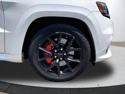 Certified 2018 Jeep Grand Cherokee SRT AWD/4WD image 34