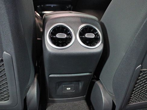 Certified 2025 Mercedes-Benz CLA 35 AMG 4MATIC image 28