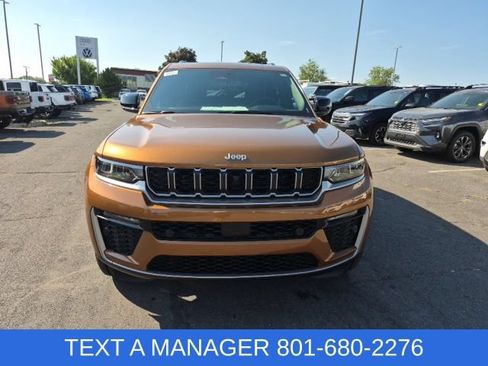 New 2026 Jeep Grand Cherokee Limited w/ Luxury Tech Group II AWD/4WD image 2