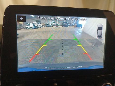 Used 2018 Ford EcoSport SE w/ SE Convenience Package image 24