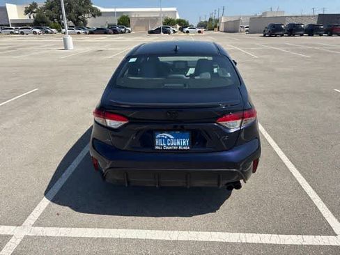 Used 2026 Toyota Corolla SE FWD image 4