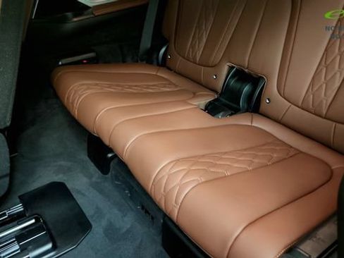Used 2026 BMW X7 M60i AWD/4WD image 51