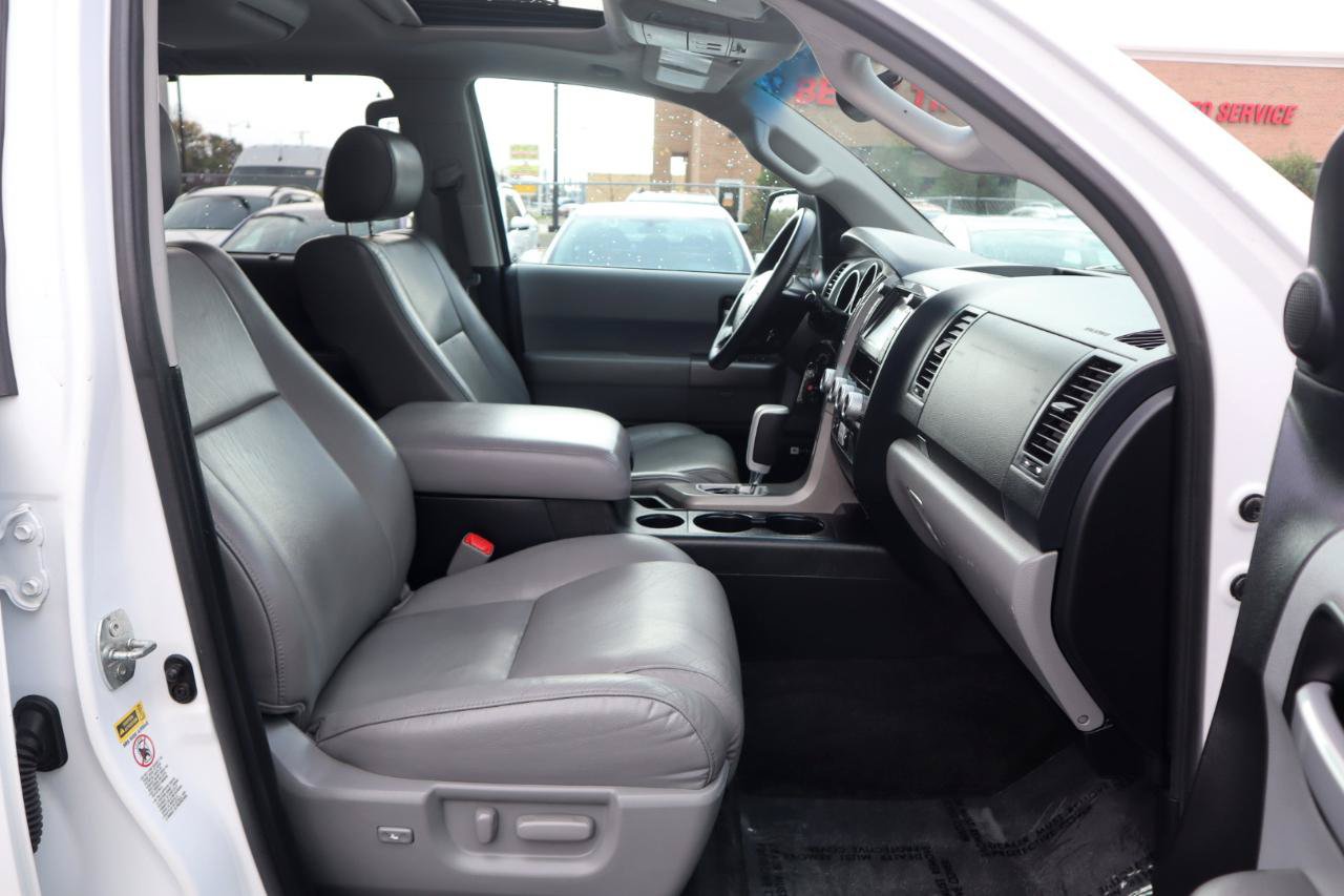 Used 2013 Toyota Sequoia Limited AWD/4WD image 9