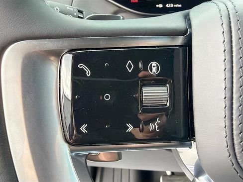New 2026 Land Rover Range Rover SE AWD/4WD image 37