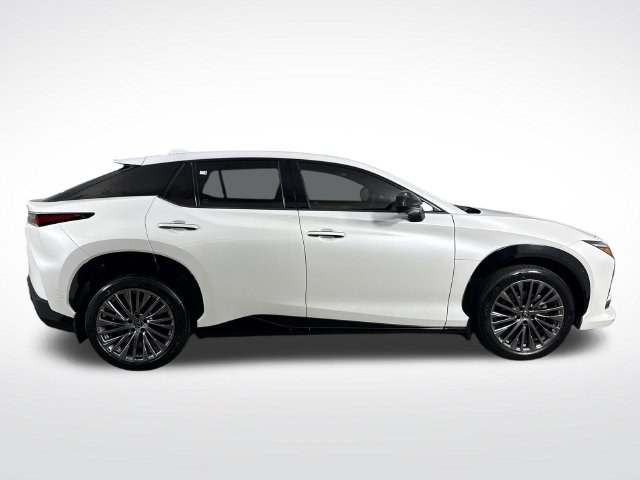 Certified 2023 Lexus RZ 450e Premium w/ Accessory Package (2T) AWD/4WD image 39