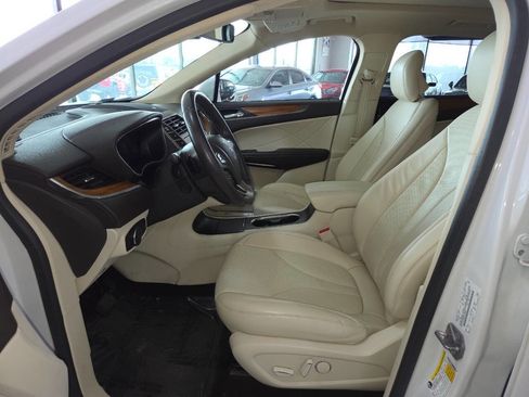 Used 2016 Lincoln MKC Reserve w/ Lincoln MKC Climate Package AWD/4WD image 14