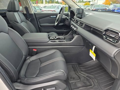 New 2025 Honda Pilot EX-L image 5