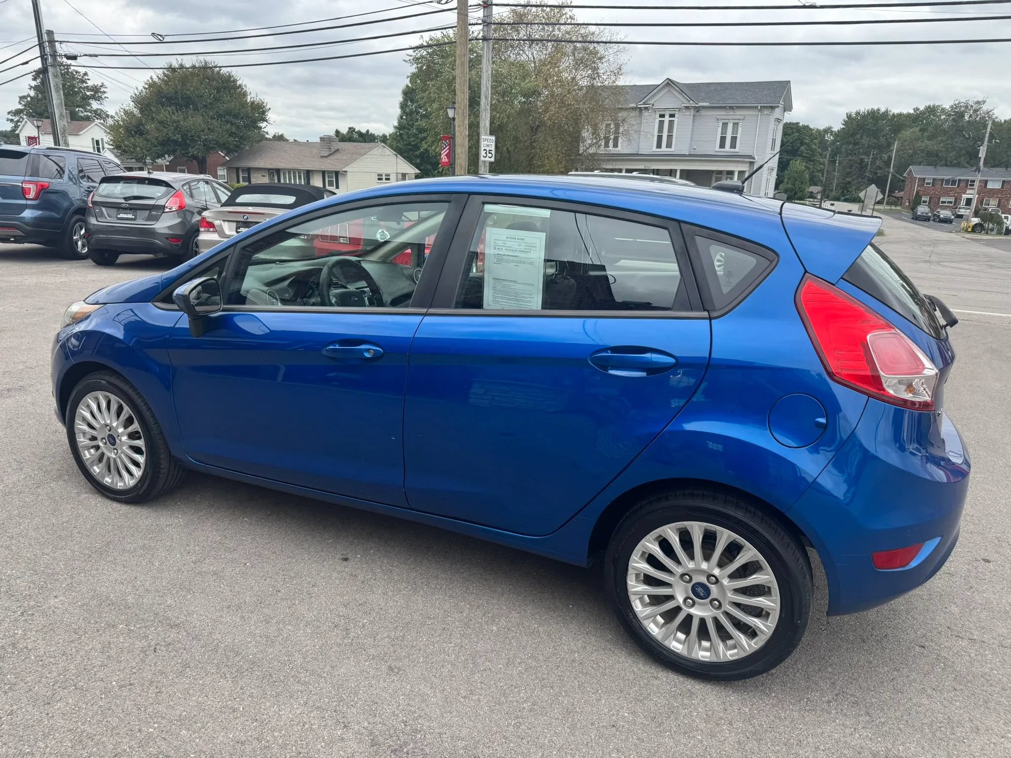 Used 2019 Ford Fiesta SE w/ Equipment Group 201A FWD image 7