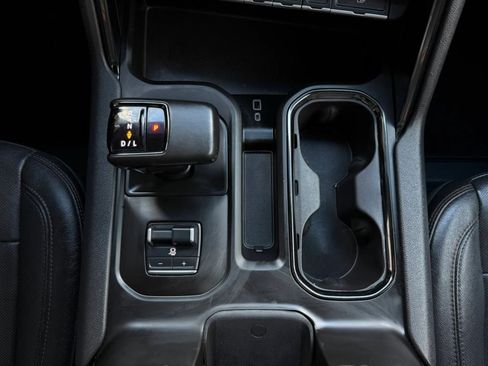 Used 2023 GMC Sierra 1500 AT4 w/ AT4 Premium Package AWD/4WD image 49