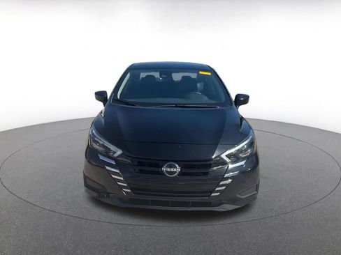 Used 2025 Nissan Versa SV FWD image 4
