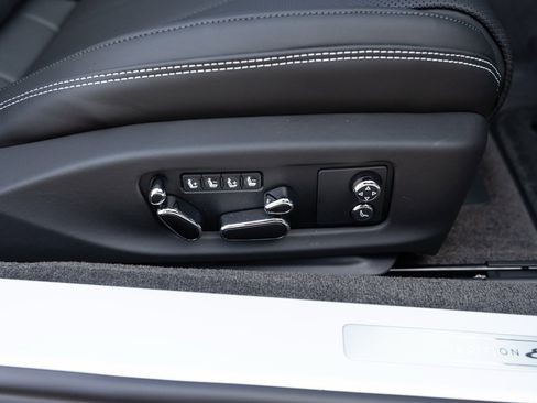 Used 2024 Bentley Continental GT image 72