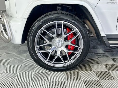 Certified 2021 Mercedes-Benz G 63 AMG 4MATIC image 31