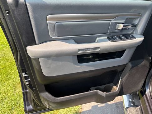 Used 2015 RAM 1500 Big Horn AWD/4WD image 10