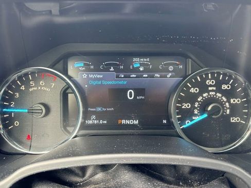 Used 2018 Ford F150 Lariat w/ Equipment Group 502A Luxury image 24