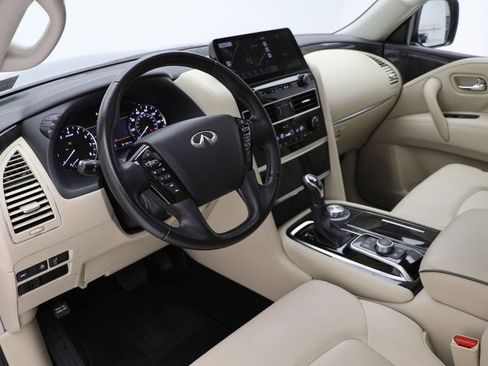 Used 2024 INFINITI QX80 Luxe w/ Cargo Package image 16