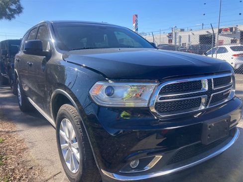 Used 2019 Dodge Durango SXT image 2