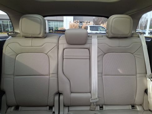 Used 2020 Lincoln Corsair Reserve w/ Equipment Group 201A image 19