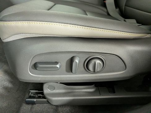 New 2026 Chevrolet Trax ACTIV w/ Driver Confidence Package image 17