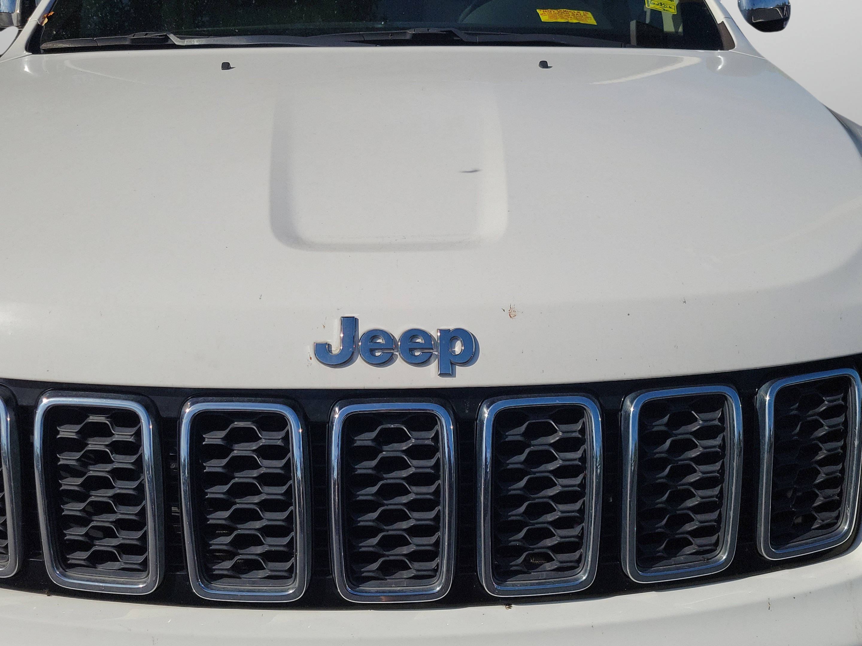 Used 2018 Jeep Grand Cherokee Limited w/ Trailer Tow Group IV AWD/4WD image 14