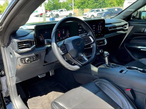 Used 2024 Ford Mustang GT Premium RWD image 13