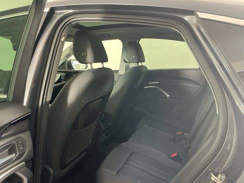Used 2025 Audi Q5 Premium Plus w/ Premium Plus AWD/4WD image 17