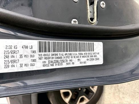 Used 2018 Jeep Compass Trailhawk image 8