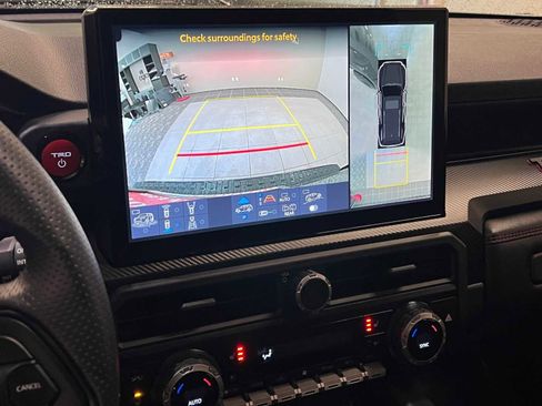 Certified 2025 Toyota 4Runner TRD Pro image 27