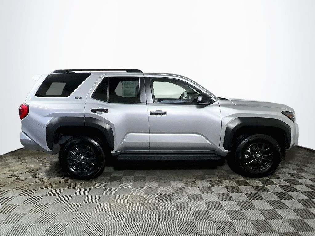 Certified 2025 Toyota 4Runner SR5 AWD/4WD image 8