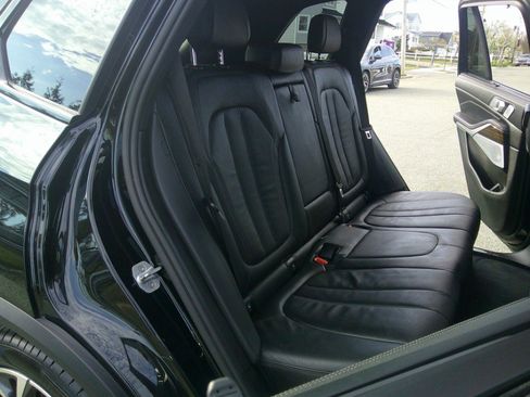 Used 2020 BMW X5 xDrive50i AWD/4WD image 51