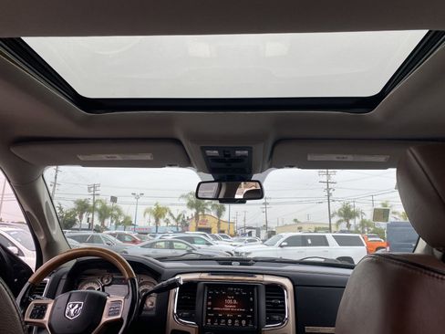 Used 2015 RAM 2500 Longhorn w/ Convenience Group image 28