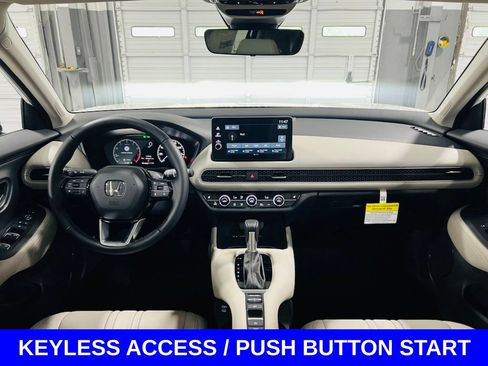 New 2026 Honda HR-V EX-L image 4