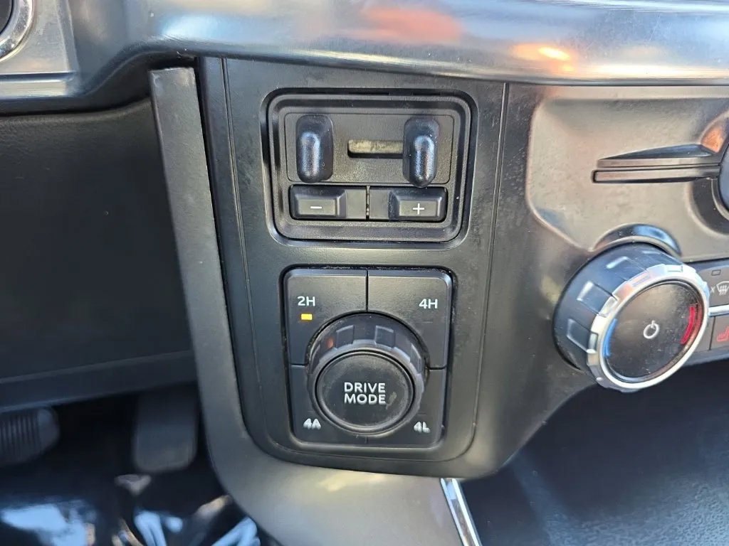 Used 2023 Ford F150 Lariat w/ Equipment Group 502A High AWD/4WD image 33