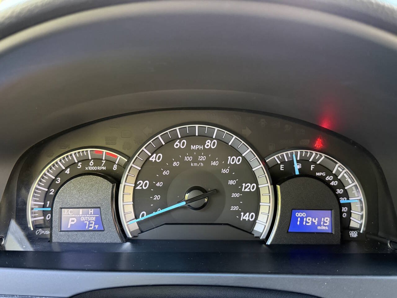 Used 2012 Toyota Camry SE w/ Leather Pkg FWD image 20