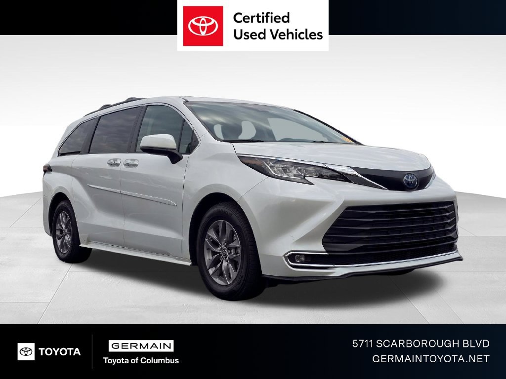 Used 2022 Toyota Sienna XLE w/ XLE Plus Package FWD image 1