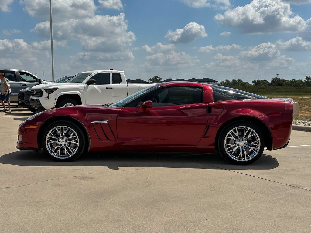 Used 2011 Chevrolet Corvette Grand Sport w/ Preferred Equipment Group RWD image 6