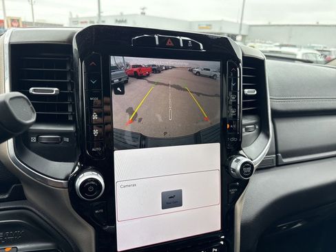 Used 2024 RAM 2500 Laramie image 21