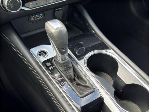 Used 2023 Nissan Altima 2.5 SV image 24