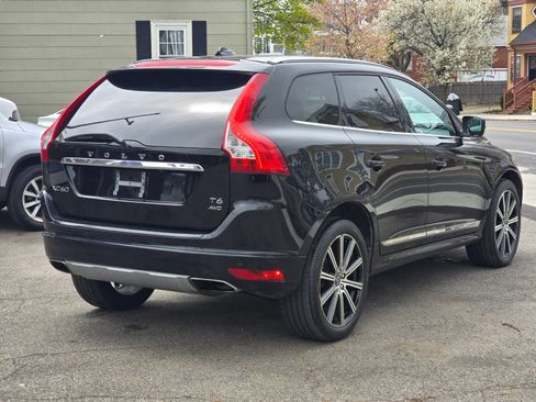 Used 2017 Volvo XC60 T6 Inscription w/ Preferred Option Package AWD/4WD image 6