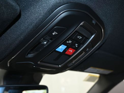 Used 2024 Jeep Grand Cherokee L Laredo w/ Luxury Tech Group I image 36