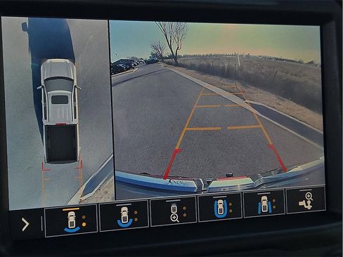 Used 2019 GMC Sierra 1500 AT4 w/ AT4 Premium Package image 14