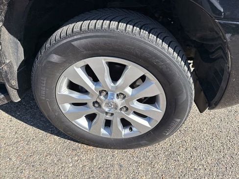 Used 2011 Toyota Sequoia Platinum image 4