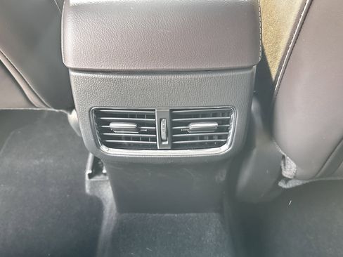 Certified 2025 MAZDA CX-5 Signature image 33