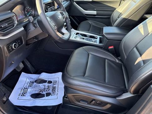 Certified 2024 Ford Explorer XLT w/ Equipment Group 202A image 14